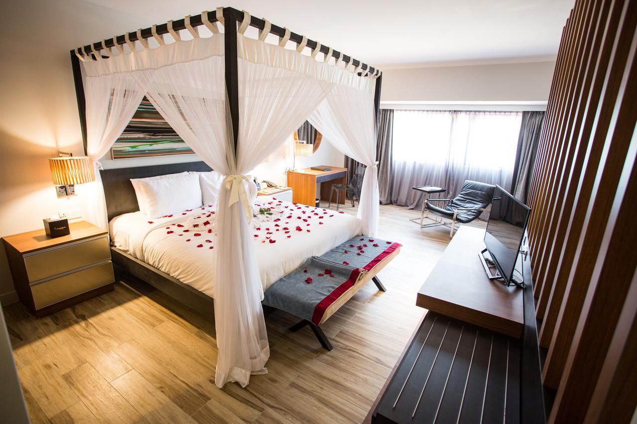 Sand & Sandals Desaru Beach Resort & Spa Zewnętrze zdjęcie A room at the hotel