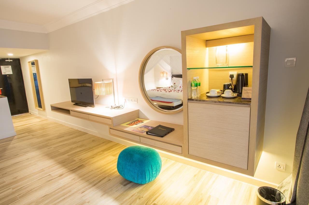 Sand & Sandals Desaru Beach Resort & Spa Zewnętrze zdjęcie A room at the hotel