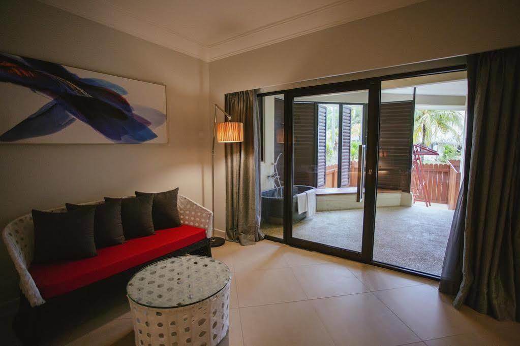 Sand & Sandals Desaru Beach Resort & Spa Zewnętrze zdjęcie A room at the resort